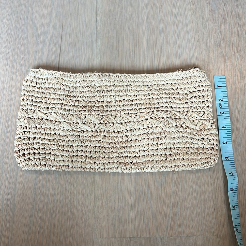 Straw clutch by Flora Bella - Picture 10 of 10
